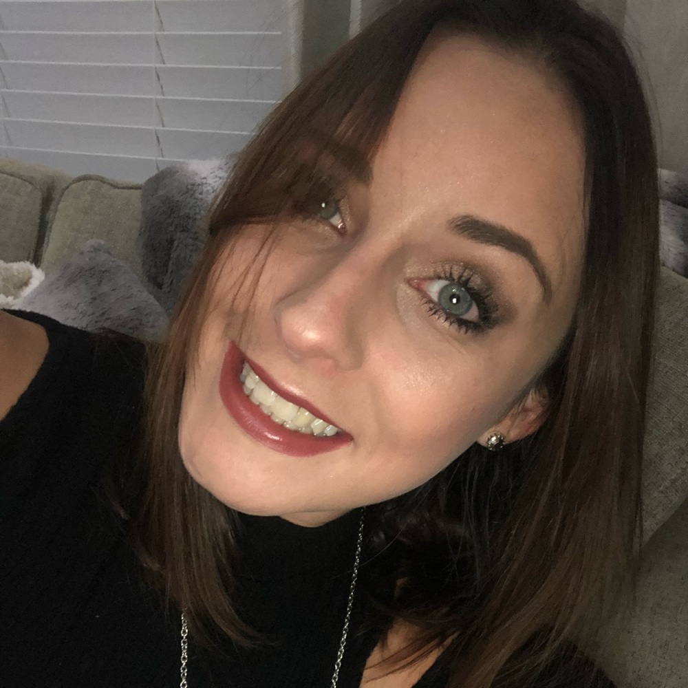 Meet your Posher, Bruna